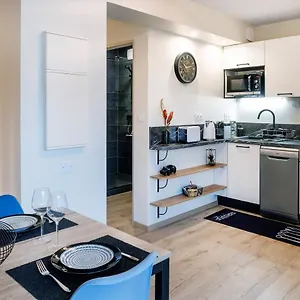 Appartement Appart. T 1 Bis, Centre Ville, Entierement Renove, Lourdes